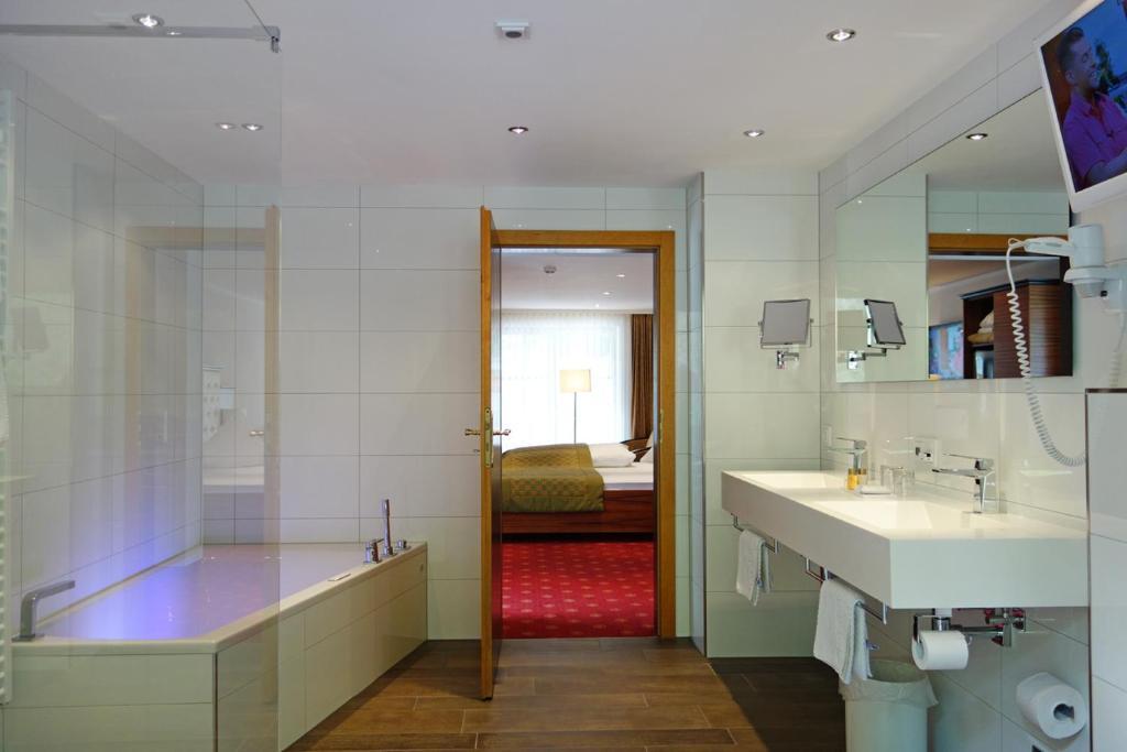 Naturhotel Ruegers Forstgut メスペルブルン 部屋 写真